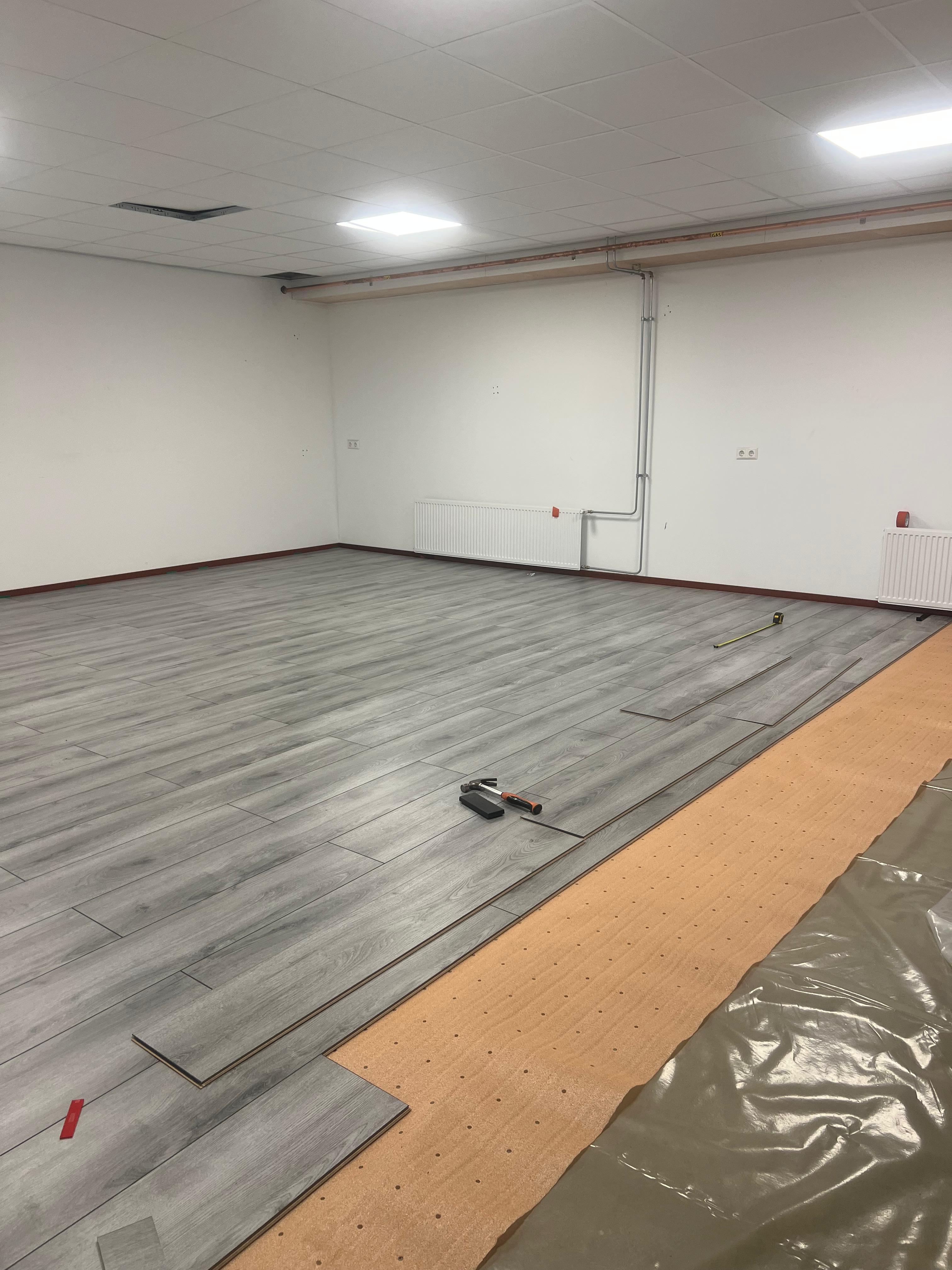 PVC Vloer -- Strakke en Duurzame Vloerafwerking